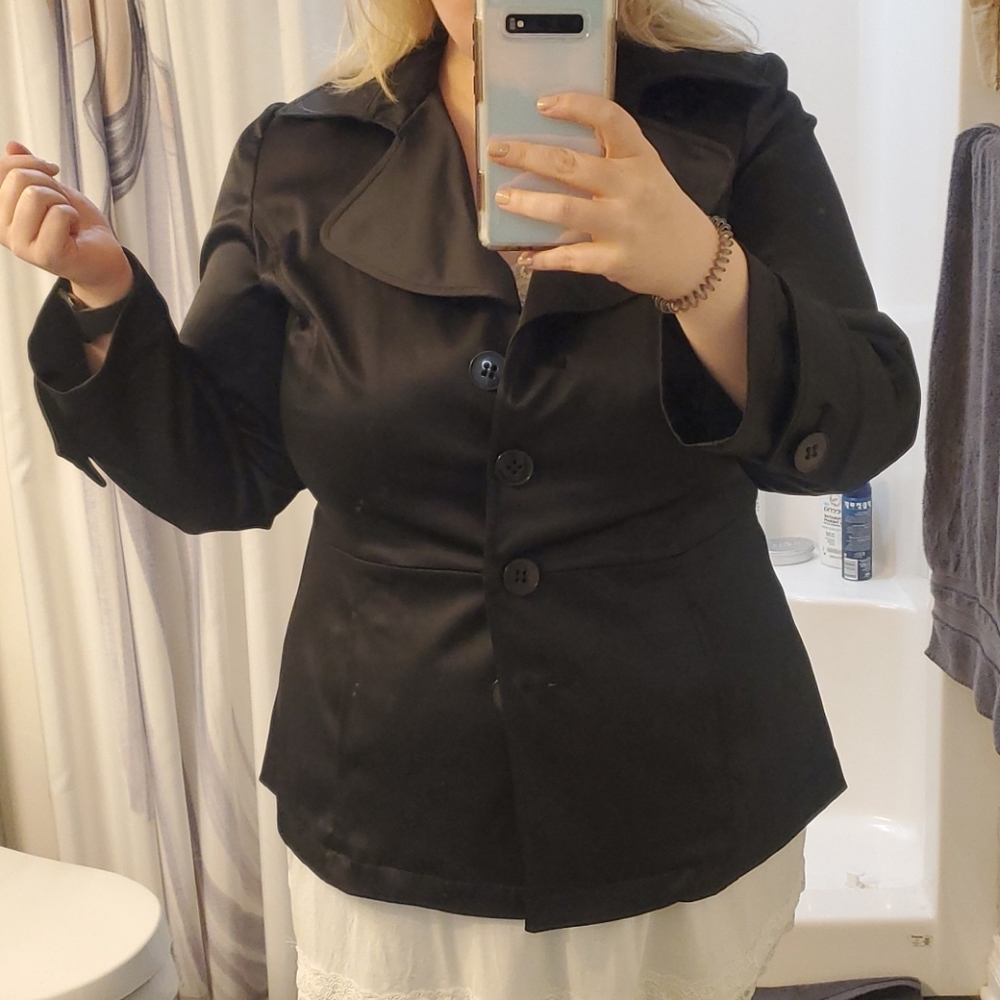 NWT Lane Bryant size 18 satin jacket